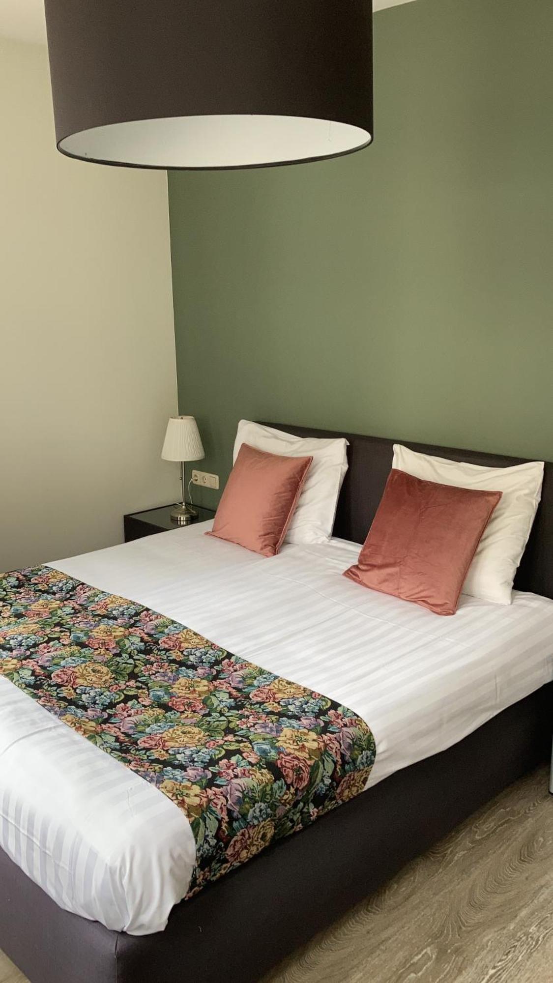 B&B De Hofnar Roermond Δωμάτιο φωτογραφία